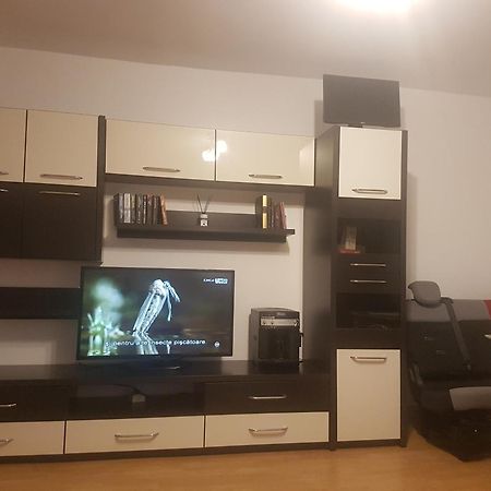 Apartament 2 Camere - Pitesti / 2-Rooms Apartment - Питешти Экстерьер фото
